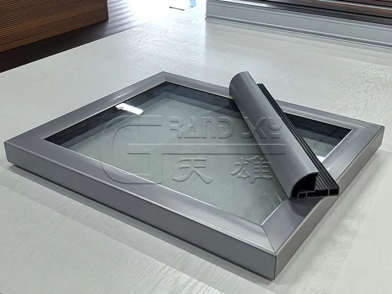 Spray-free Alloy